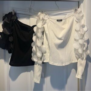 SHEIN BLACK & WHITE SWEATERS WITH SHEER SLEEVES WITH ROUND DISCS S/XL